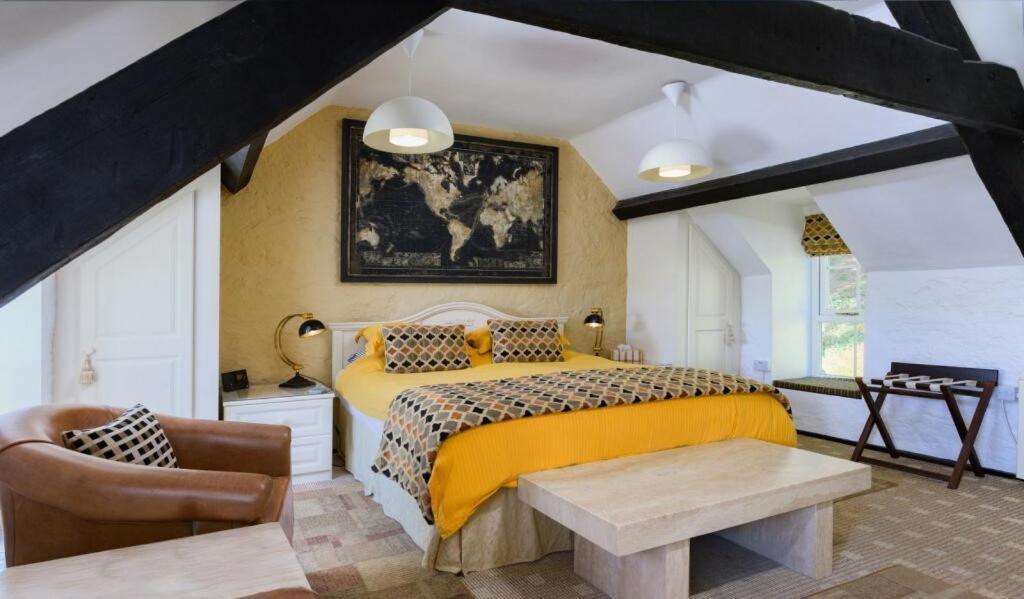 مورفا نيفين Yr Hen Felin - The Old Mill B&B المظهر الخارجي الصورة