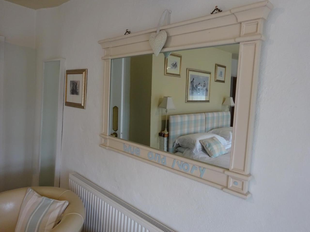 مورفا نيفين Yr Hen Felin - The Old Mill B&B المظهر الخارجي الصورة